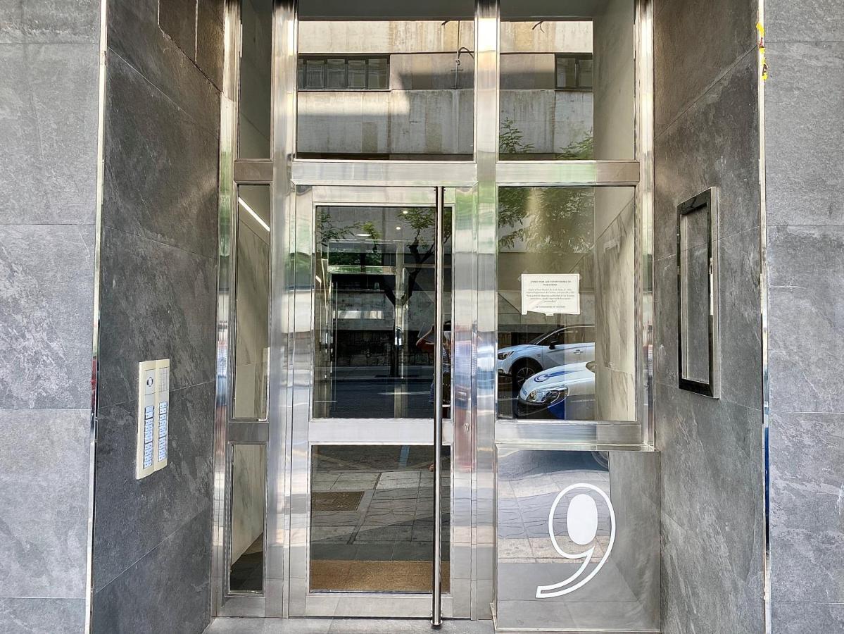 Housing Leon Marigold Apartment Exterior photo